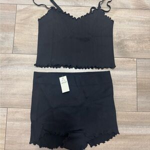 Aerie Black Ribbed Lounge Set